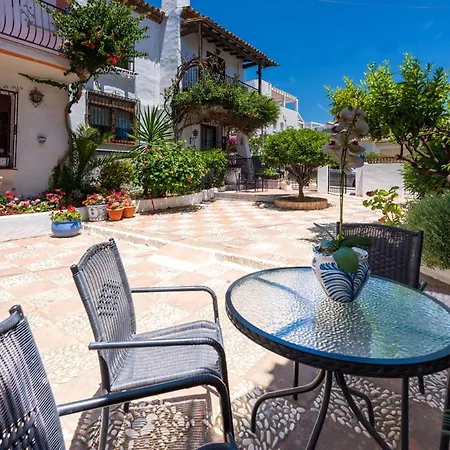 Holiday home Nueva Townhouse *