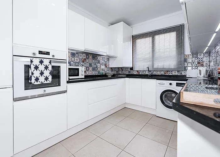 Nueva Townhouse Nerja